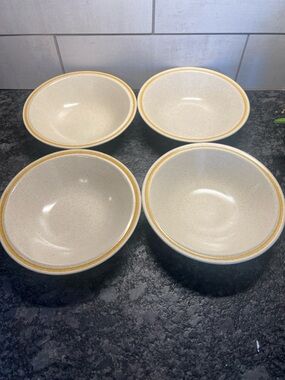RETIRED Set of 4 HEARTHSIDE GARDEN FESTIVAL Soup bowls.